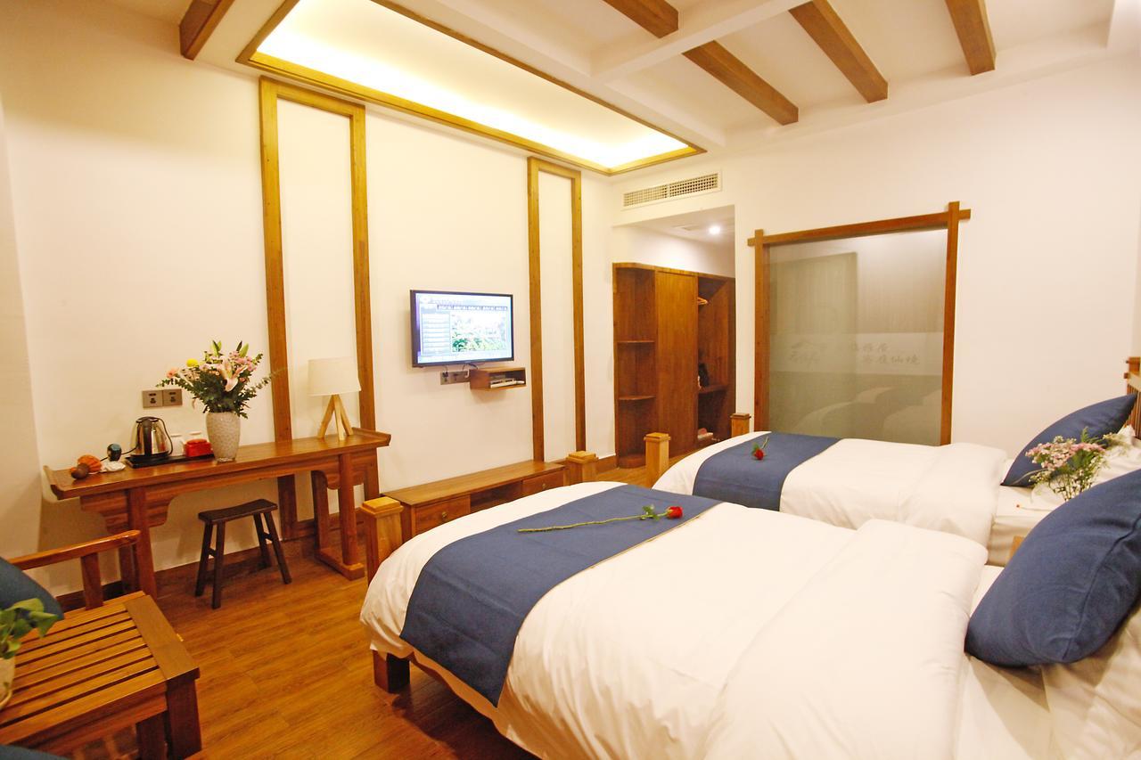 Guihua Road 106Th Hostel จางเจียเจี้ย ภายนอก รูปภาพ